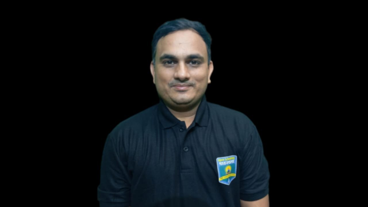 Dr. Prakash